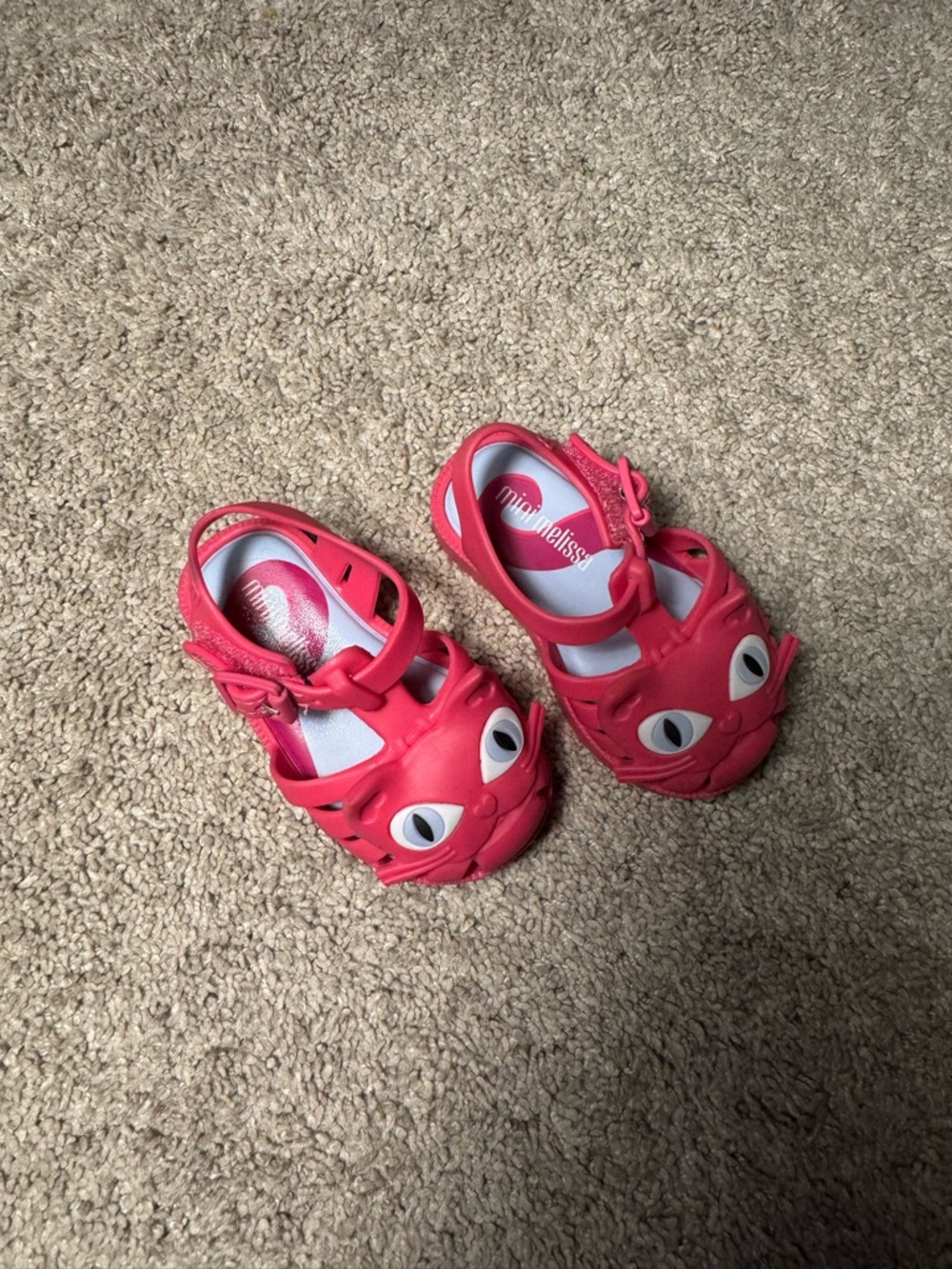 Mini Melissa Bright Pink Cat-Face Jelly Sandals